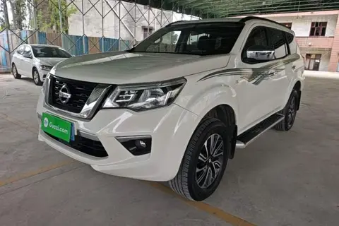 Nissan Terra 2020