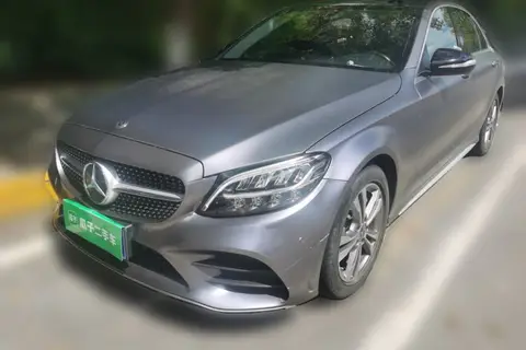 Mercedes-Benz C-Class 2020
