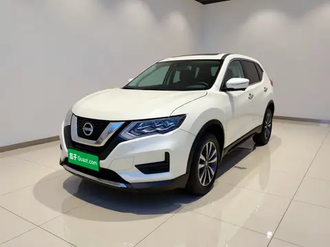 Nissan X-Trail 2025