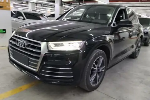 Audi Q5L 2019