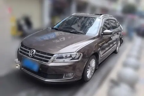 Volkswagen Gran Lavida 2013