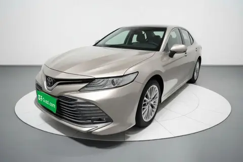 Toyota Camry 2019