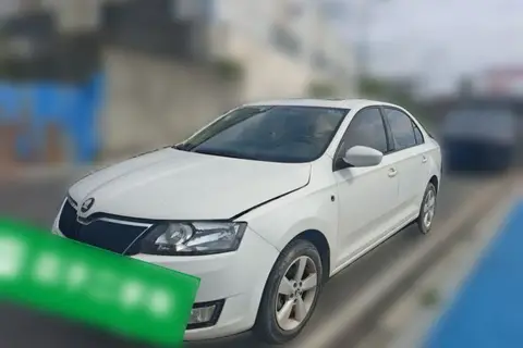 Skoda Rapid 2015