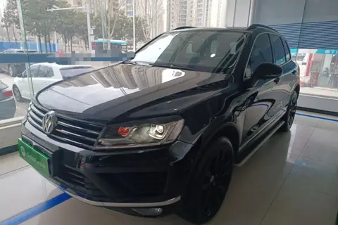 Volkswagen Touareg 2015