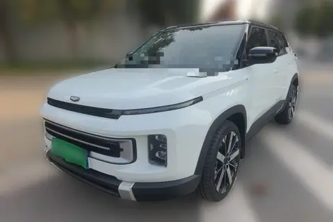 Geely ICON 2023