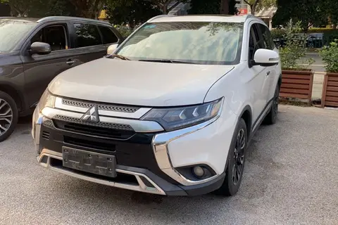 Mitsubishi Outlander 2019
