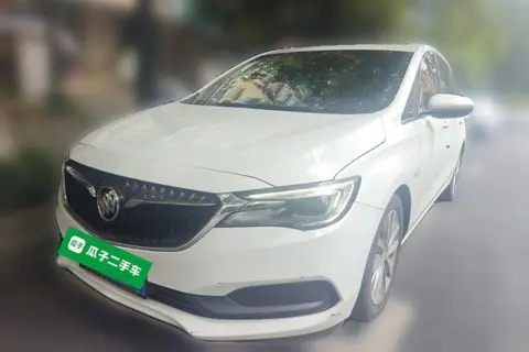 Buick GL6 2020
