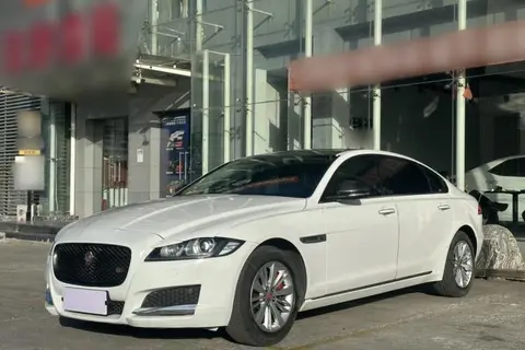 Jaguar XFL 2016