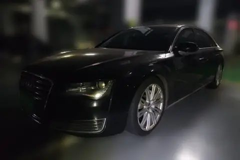 Audi A8 2012