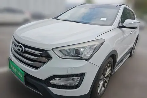 Hyundai Santa Fe 2015