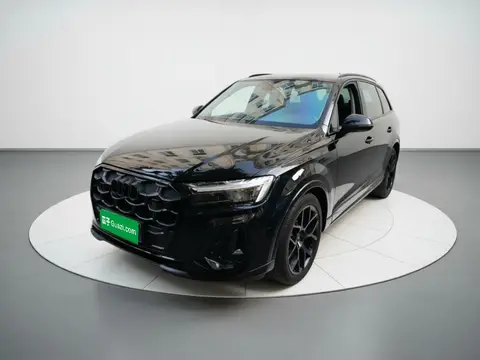 Audi Q7 2024