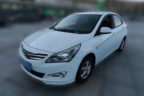 Hyundai Reina 2016