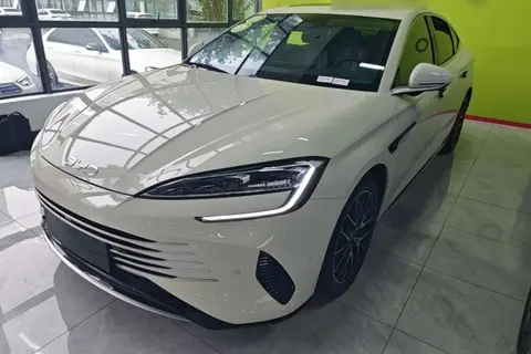 BYD Seal 07 2025