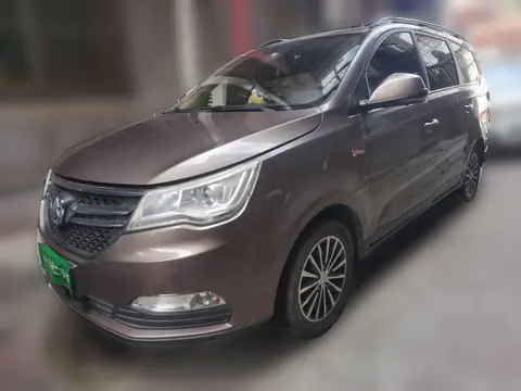 BAIC M50F 2017
