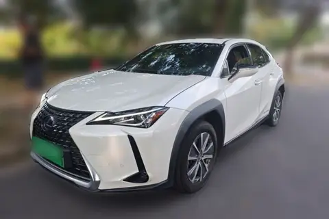 Lexus UX 2020