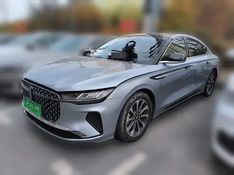 Lincoln Z 2022