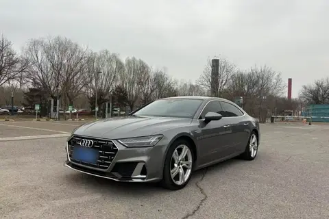 Audi A7L 2023