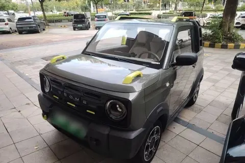 Geely Panda 2025