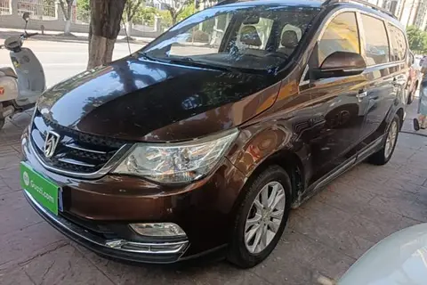 Baojun 730 2015