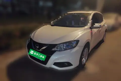 Nissan Tiida 2020