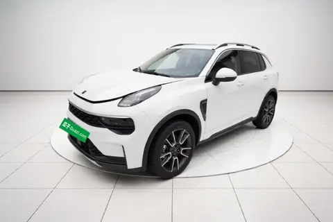 Lynk & Co 01 2021