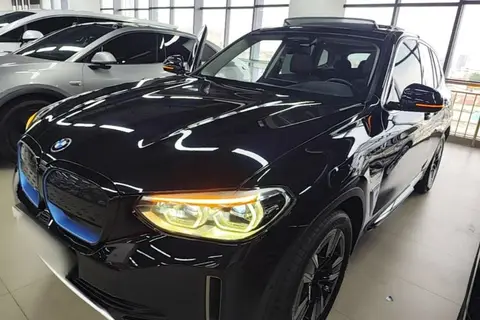 BMW iX3 2020