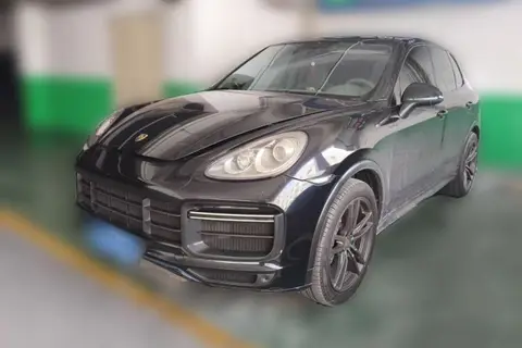 Porsche Cayenne 2011