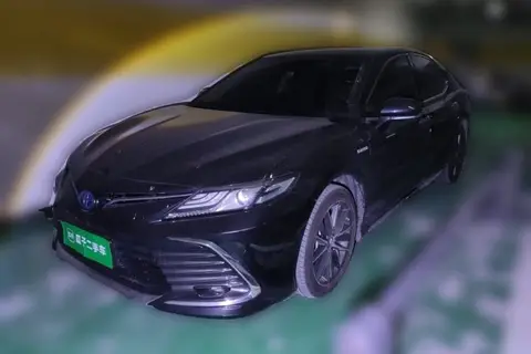 Toyota Camry 2023