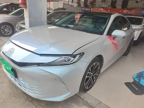 Toyota Camry 2024