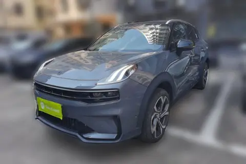 Lynk & Co 06 2022