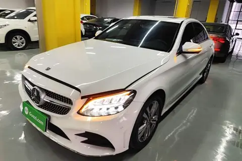 Mercedes-Benz C-Class 2020