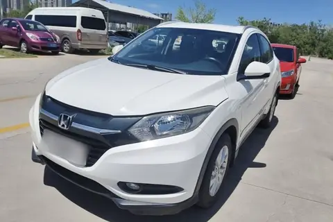 Honda Vezel 2015
