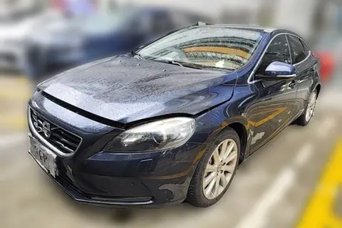 Volvo V40 2013