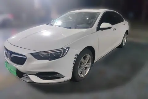 Buick Regal 2018