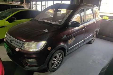 Dongfeng 370 2015