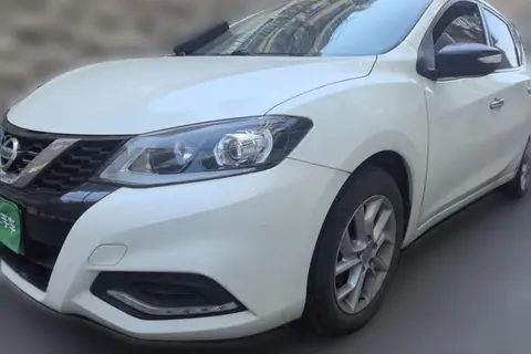Nissan Tiida 2023