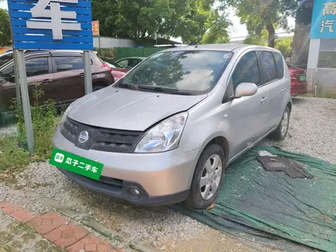 Nissan Livina 2009