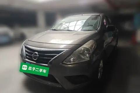 Nissan Sunny 2014