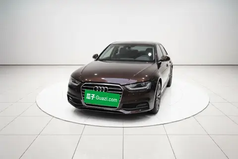 Audi A4L 2015