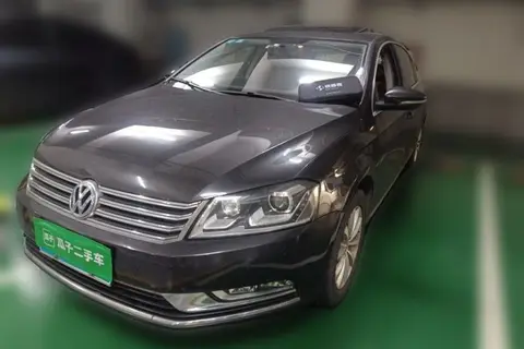 Volkswagen Magotan 2012