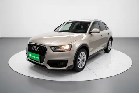 Audi Q3 2015