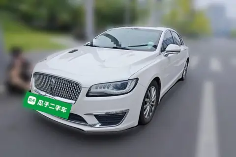 Lincoln MKZ 2020