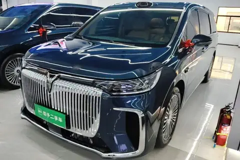 Voyah Dream 2025