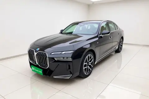 BMW 7 Series 2024