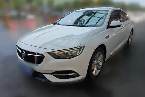 Buick Regal 2018
