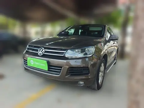 Volkswagen Touareg 2014