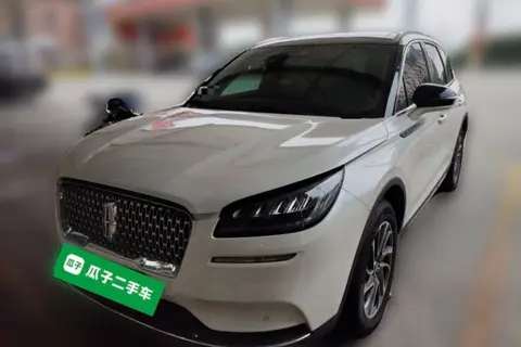 Lincoln Corsair 2021