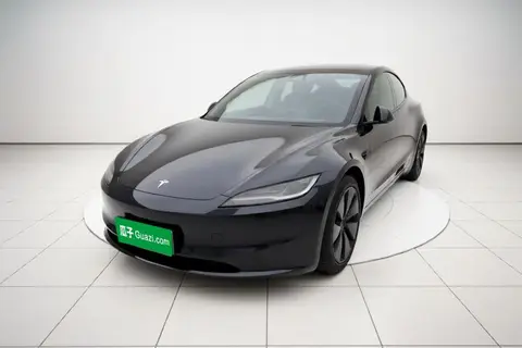 Tesla Model 3 2025