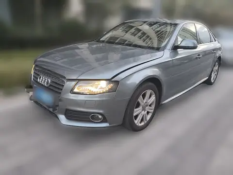 Audi A4L 2012