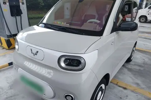 Wuling Hongguang MINIEV 2025